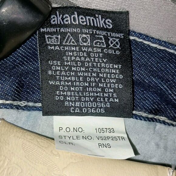 Vintage Men’s Akademiks Embroidered Wide Leg Baggy Y2K Skater Jeans 32x33 NWT - Picture 3 of 16